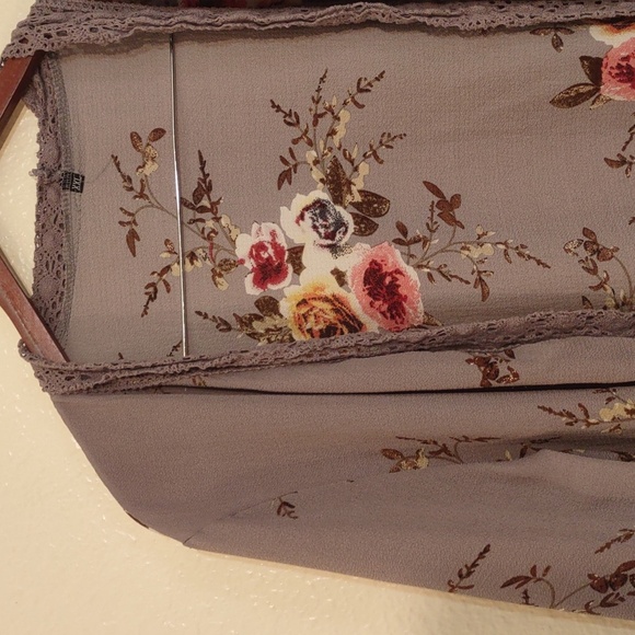 SLIGHTLY USED XXL FLORAL PRINT BELL SLEEVE KIMONO CARDIGAN LOOSE COVERUP - Picture 3 of 11